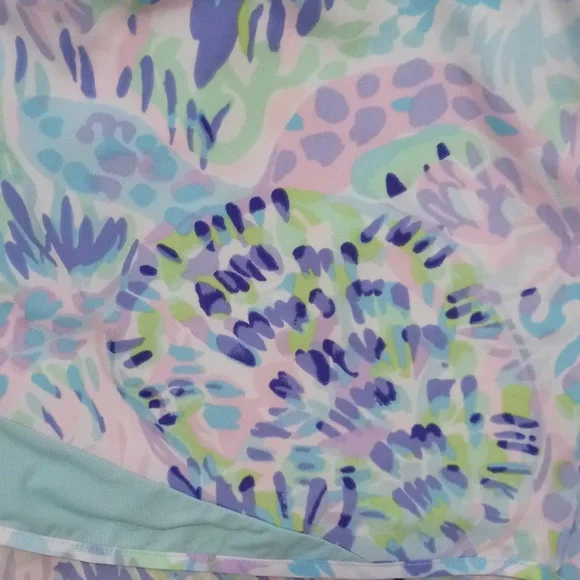 🐢HTF Lilly Pulitzer🐢 - Ocean Trail Short - Picture 4 of 15